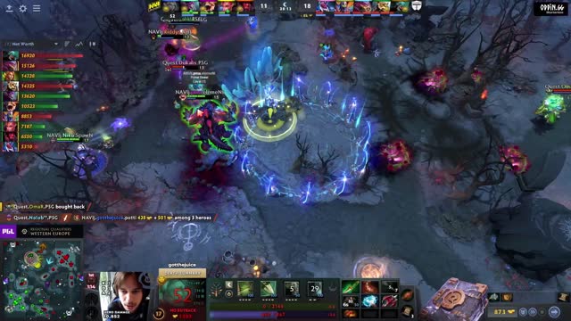 NAVI.Malik's triple kill leads to a team wipe!