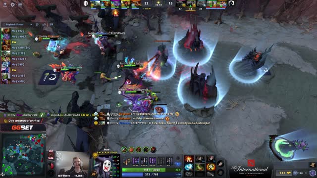 Pure's triple kill leads to a team wipe!